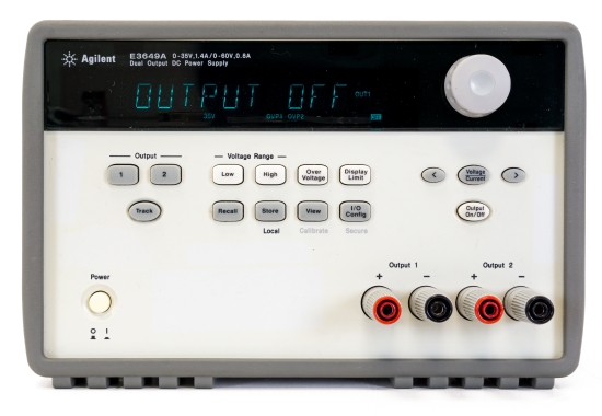 HP Agilent Keysight E3649A 100W Dual-Output Power Supply, Two 35 V, 1.4 A or 60 V, 0.8 A